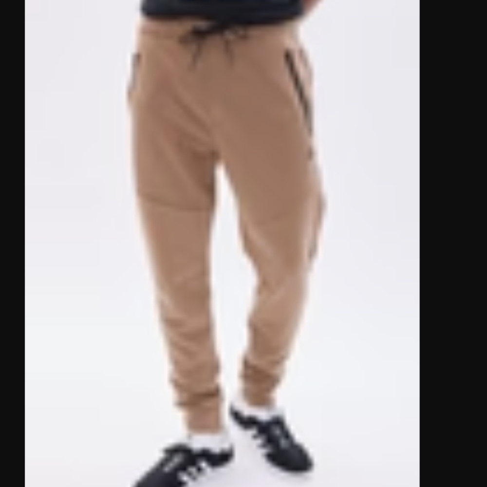 NWT Aeropostale Men's Tan Lounge Jogging Sweat Suit Set Hoodie And Joggers - Picture 3 of 7